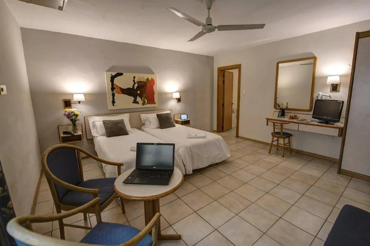 Sliema Chalet Hotel Esterno foto