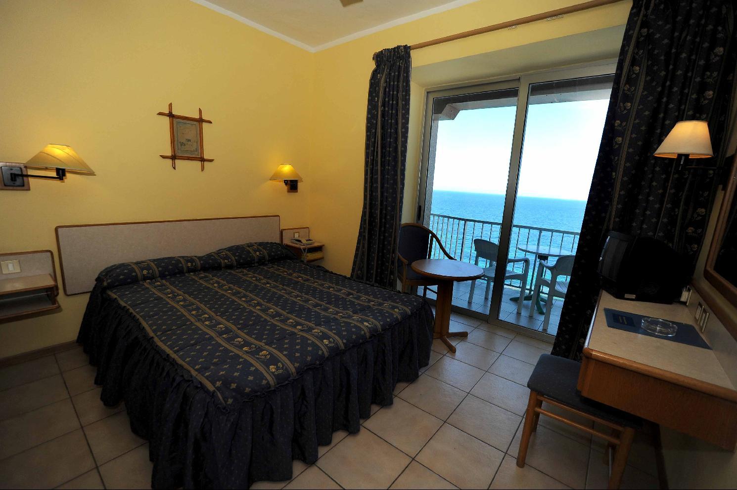 Sliema Chalet Hotel Esterno foto