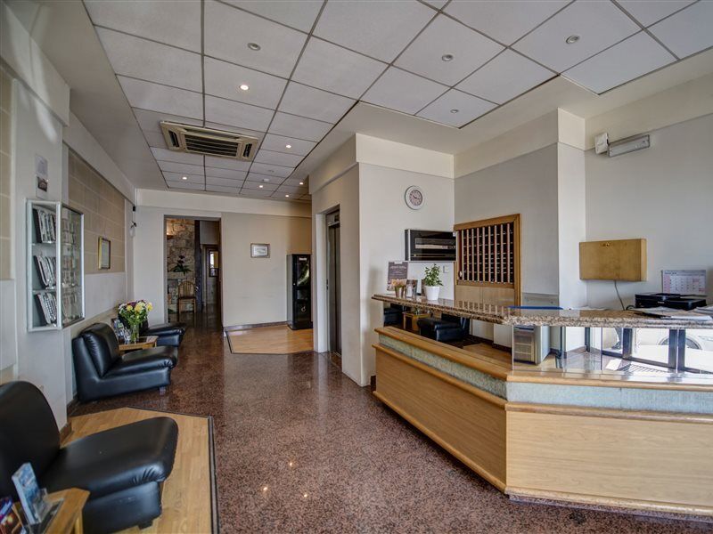 Sliema Chalet Hotel Esterno foto